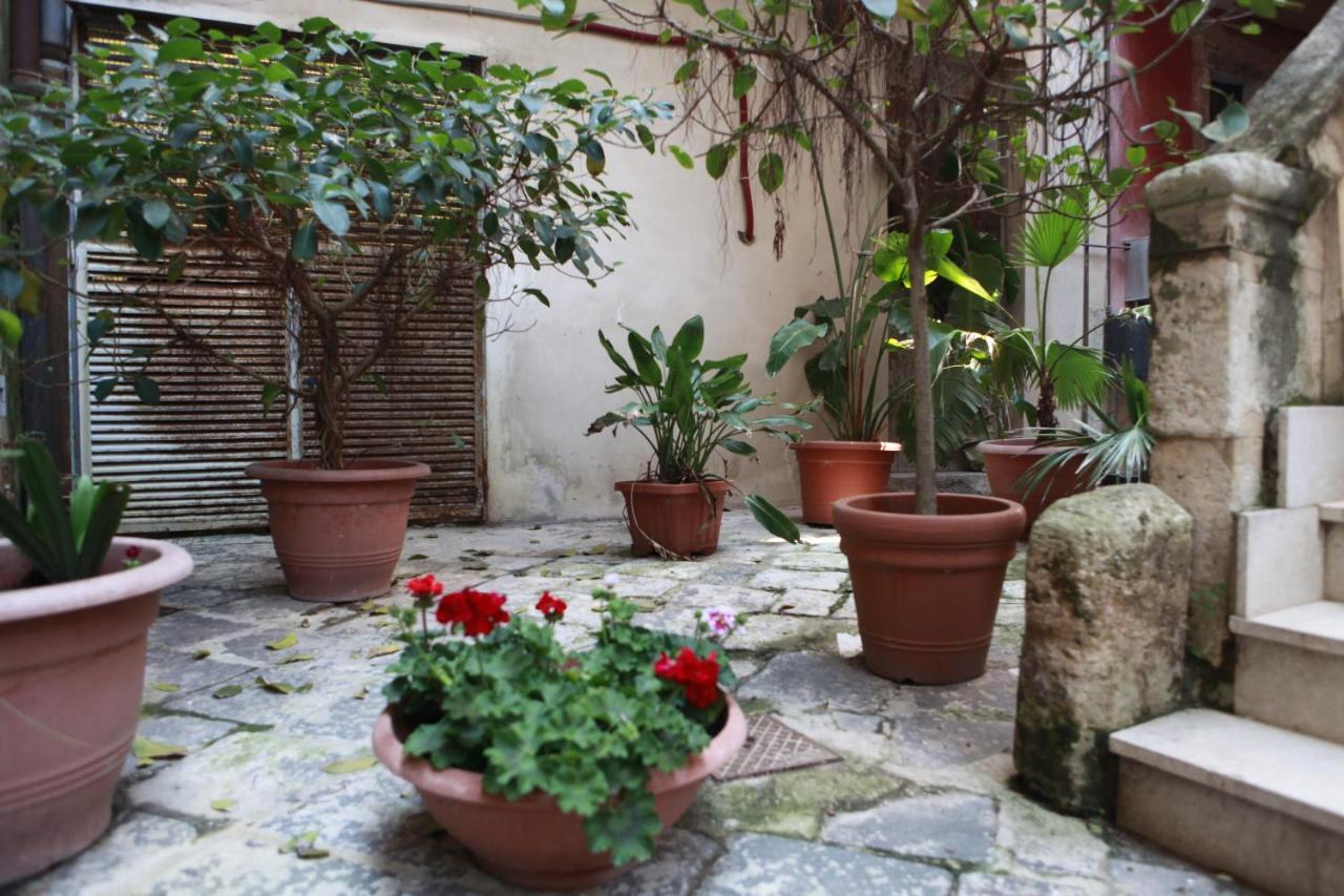 Il Fuoco Di Archimede - Ortigia Apartamento Syracuse Exterior foto